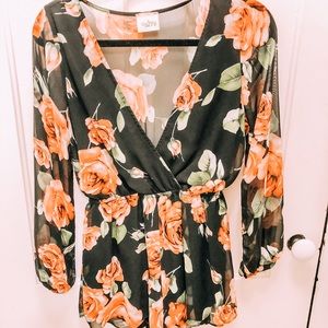 ☀️Floral romper!☀️